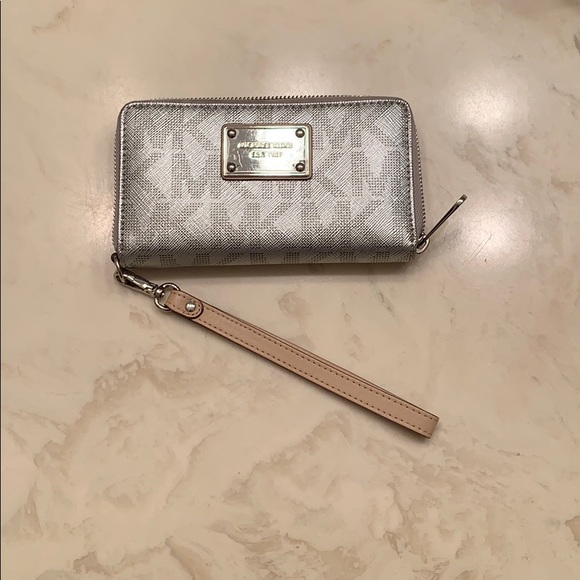 Michael Kors Handbags - Michael Kors Silver Logo Wristlet